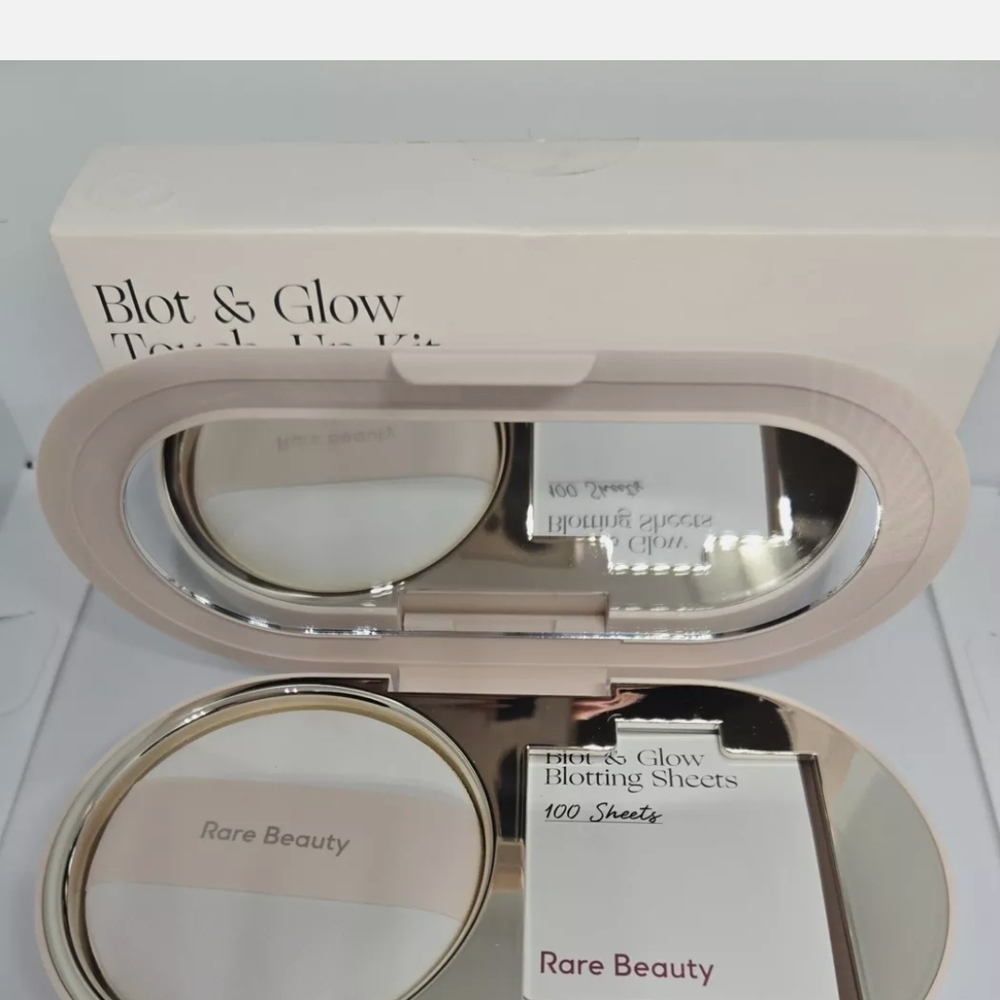 Rare Beauty Blot & Glow Touch-Up Kit
